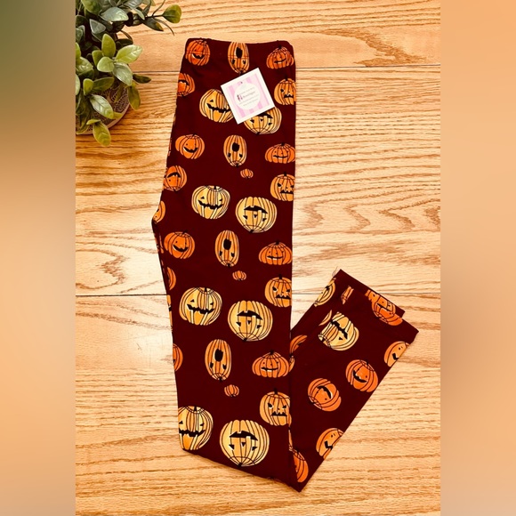 L NEW Girls Pumpkin Thanksgiving Leggings Luxury Soft Yoga Pants for Kids - Picture 8 of 10